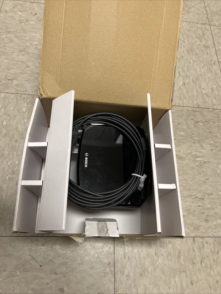 Bosch UFLED60-8BD Infrared and White Light Illuminator, 60 Degree - Image 2 of 3