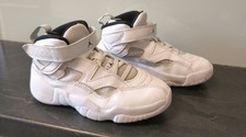 Jordan Basketballschuh Kinder Gr  28.5, Weiß, Sehr Guter Zustand