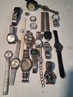 Lot Of Watches For Parts Or Repair 2.8lbs — photo 1