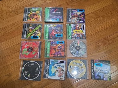 Lot of 13 PS1 Games - 12 Games + 1 Demo Disc - Crash, CTR, Spyro, Gran Turismo