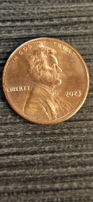 2023-P  LINCOLN SHIELD CENT -  EXTRA  V   NEXT TO DESIGNER INITIAL  #39