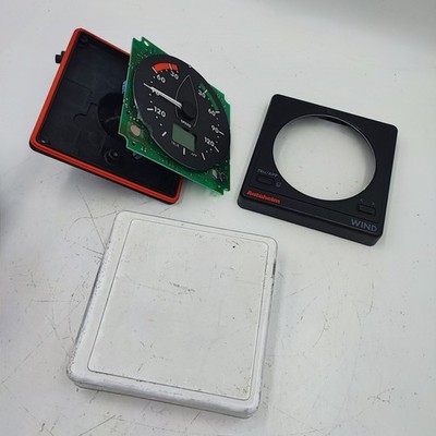 Autohelm ST50 PLUS Blasinstrumentendisplay Z135 Raytheon Raymarine