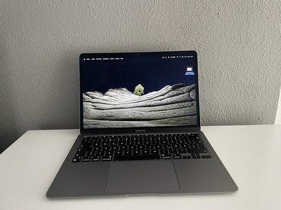 Apple MacBook Air M1 256GB SSD 8GB
