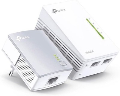 TP-LINK TL-WPA4220KIT 300Mbps AV600 WiFi Powerline Extender Starter Kit
