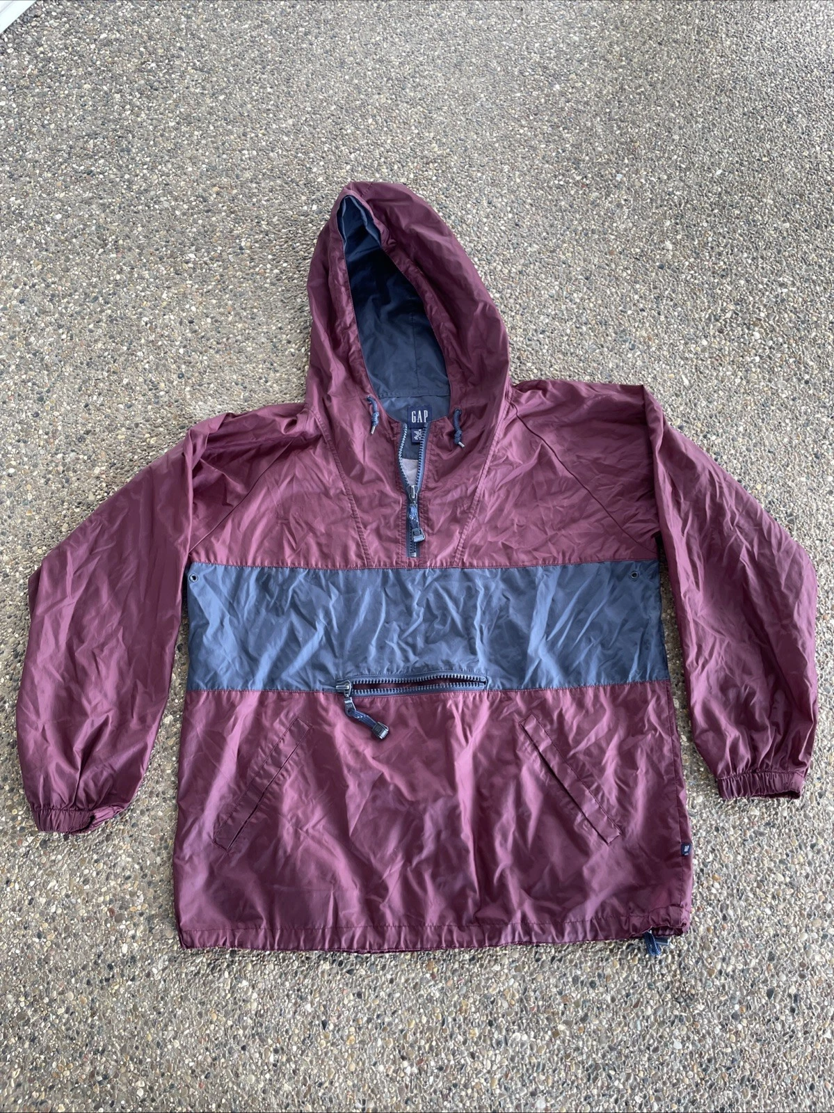 Vintage GAP Logo Hooded Windbreaker Anorak Light Jacket Men's Red M Distressed