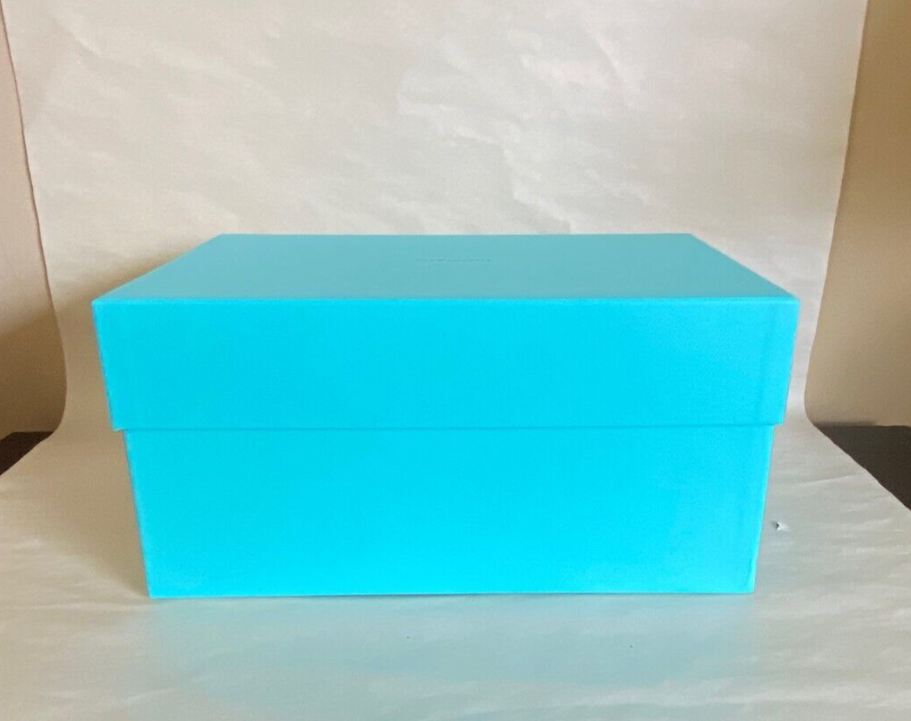 現行品　美品ティファニー空箱　50個セット 現行品 美品ティファニー空箱50個セット 2025年最新