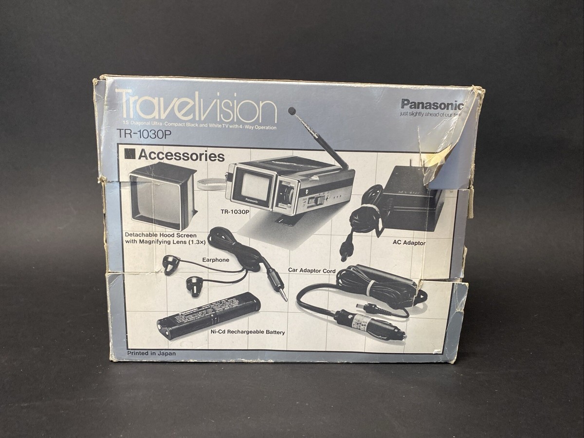 Vintage Panasonic Travelvision B&W Model TR-1030P W/ Box And