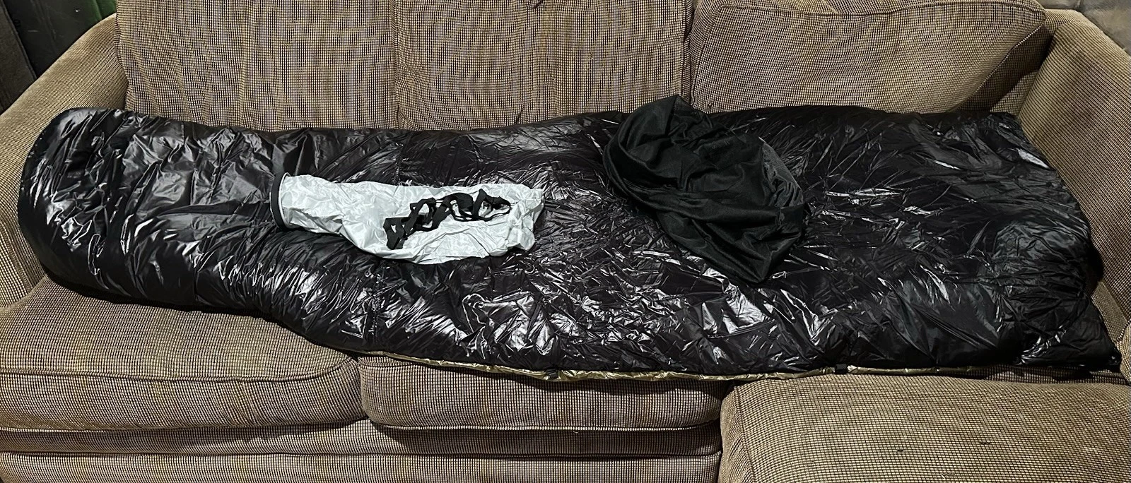 Enlightened Equipment Enigma Apex Sleeping Bag Quilt / 20f XLong Wide / 10d image 2