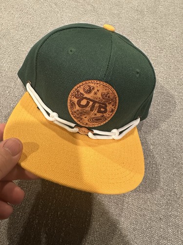 Findlay Snapback Hat - OTB Disc golf