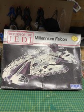 Star Wars Return of the Jedi Millennium Falcon MPC ERTL #8917 Model Kit