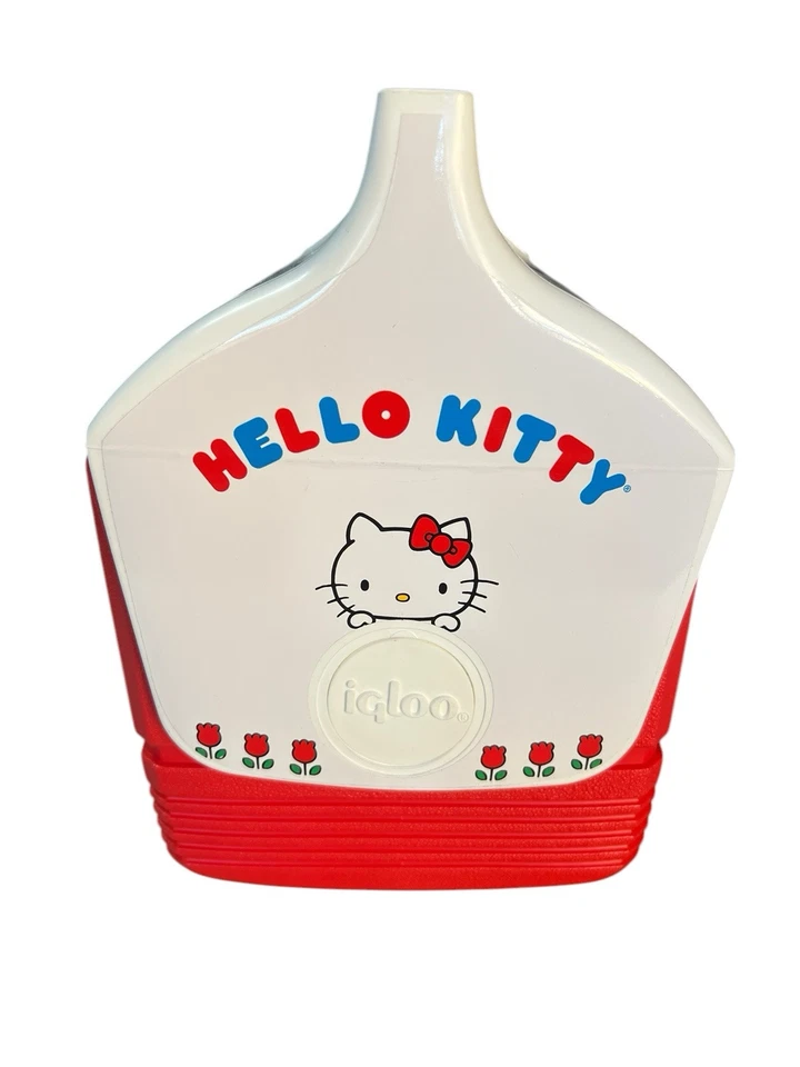 Igloo Hello Kitty Classic Playmate Mini 4 Qt Cooler Edição Limitada - Imagem 3 de 4