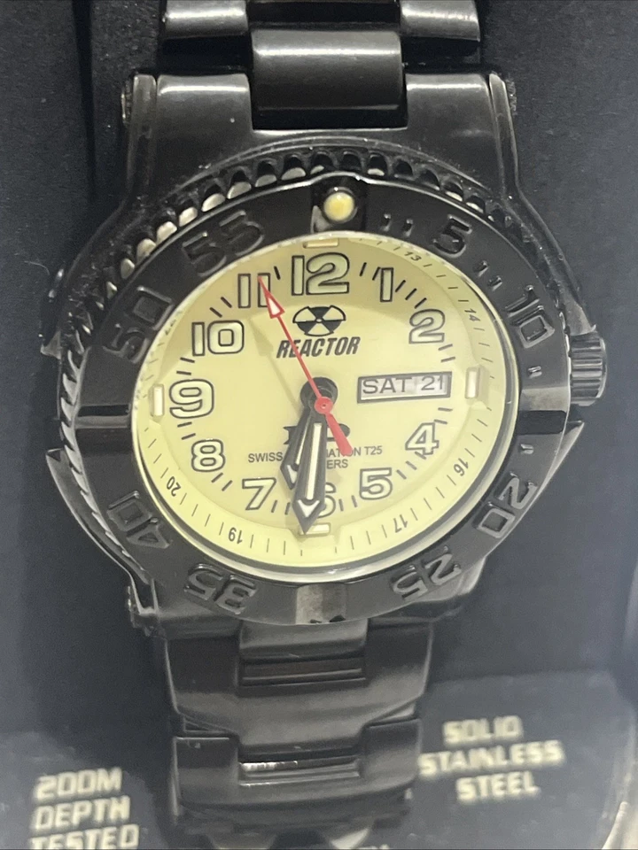 Reactor Trident 59506 Men’s Watch 200M Diver W/ Box, New Battery! - Image 3 of 4