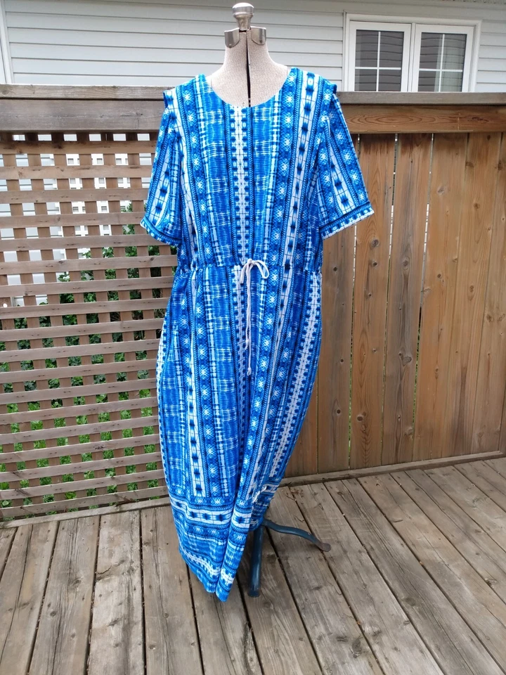 Amish Mennonite Cape Dress Plus Size 48"B 46"W Blue Stretchy - Image 2 of 4