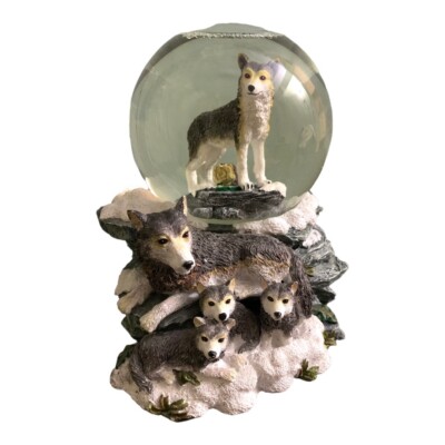 Winter Wolf Pack Snow Globe Music Playing Wolves 2001 Secret