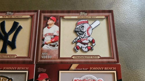Lote de 12 tarjetas de parche conmemorativas Topps 2010 2011 2014 Jeter Votto Mize Bench - Imagen 13 de 18