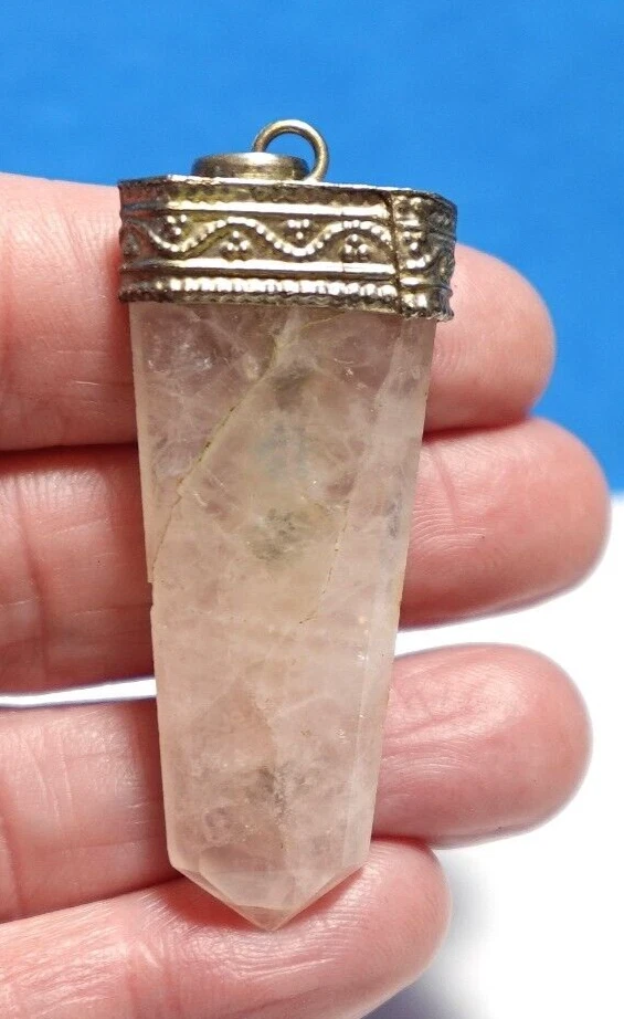 БОЛЬШОЙ СЕРЕБРЯНЫЙ РОЗОВЫЙ КВАРЦ ЦЕЛЕБНЫЙ КРИСТАЛЛ С НЕСКОЛЬКИМИ КАМНЯМИ ПОДВЕСКА 1 X 2 ДЮЙМА - Изображение 2 из 2