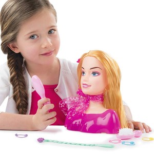 bambola acconciature