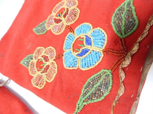 ANTIQUE RED STROUD CREE / METIS INDIAN LEGGINS BEADED BOTH SIDES - c1920s