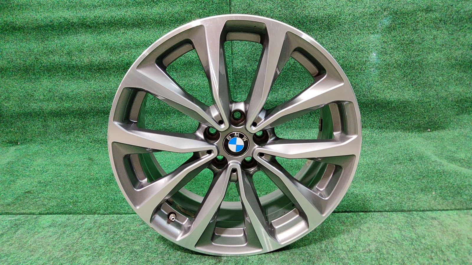 BMW X3 Wheel 7,5JX19 Light alloy 10 Spoke OEM 36116877326