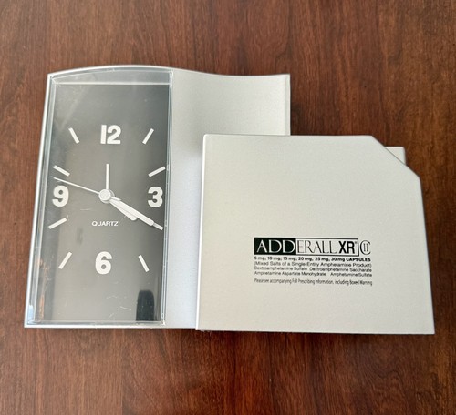 Vintage Adderall XR Pharmaceutical Collectible Clock Tested Working RARE - Picture 1 of 2