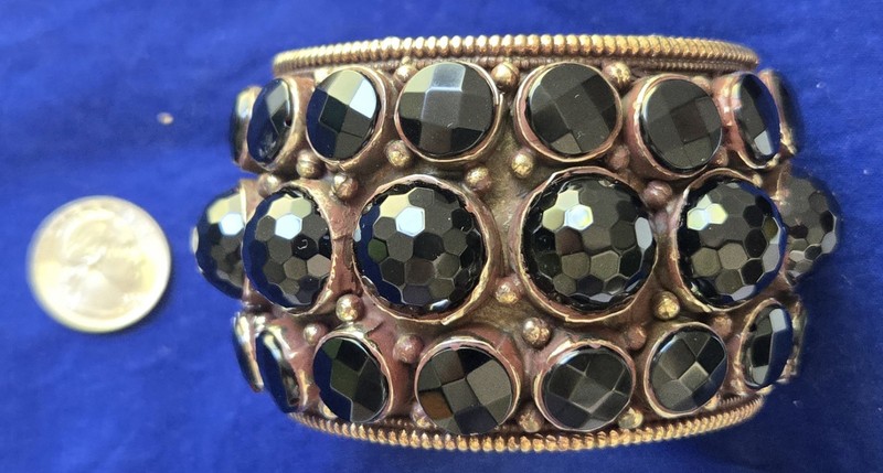 Tibetan Bangle Repoussé Black Stone Resin Bracelet
