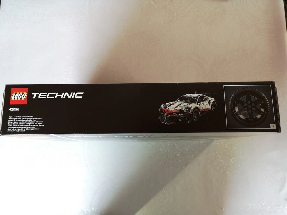 LEGO TECHNIC 42096 Porsche 911 RSR  neuf et scellé - Photo 3/4