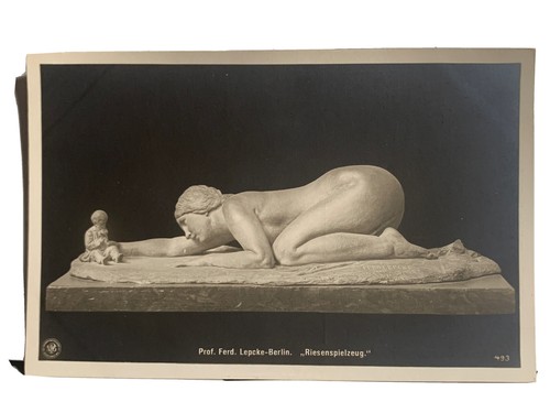 c1900 VTG RPPC riesenspielzeug (The Giant Toy) Postcard Prof Ferd Lepcke Berlin - Picture 2 of 3