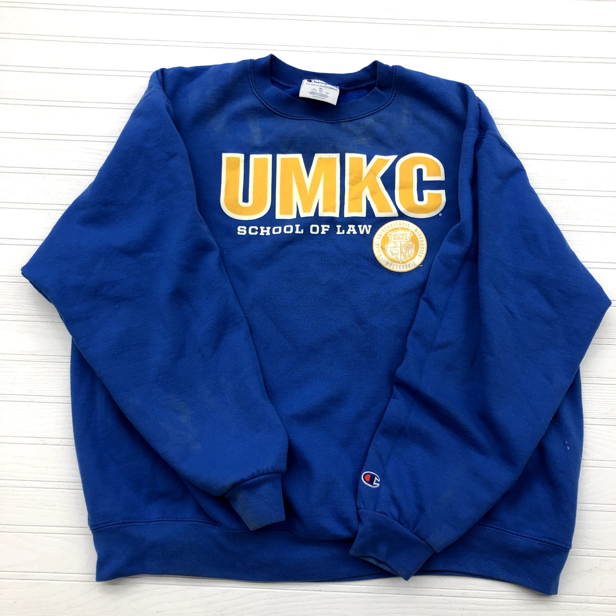 Df branded quality sweatshirt clearance