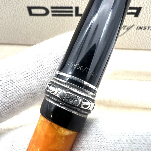 Delta Dolcevita Slim Penna MINI n. 15650 finiture Palladio resina gialla box - Foto 5 di 13