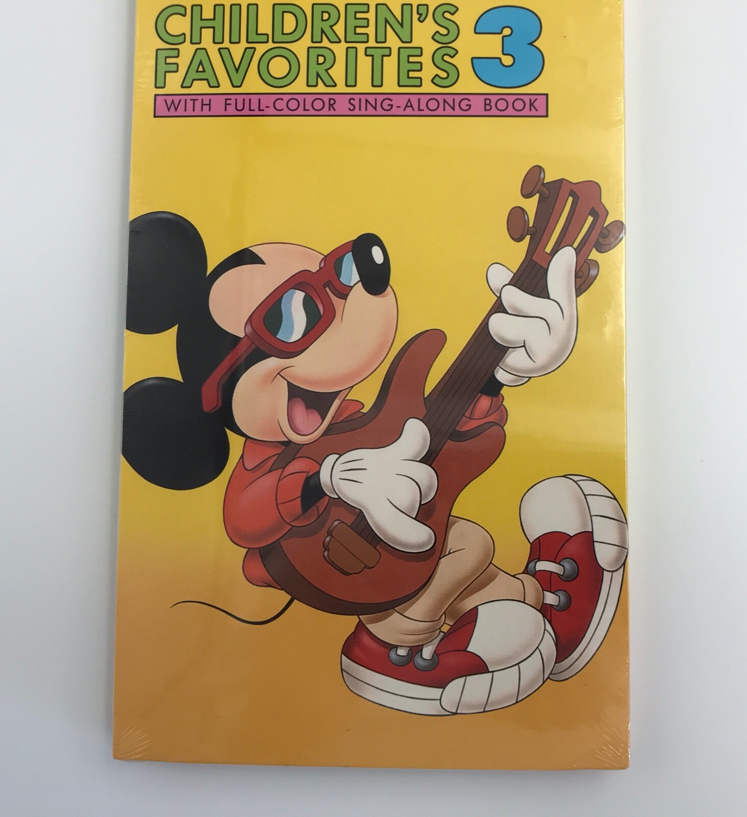 Walt Disney Children's Favorites 3 CD Singalong Book Mickey Mouse