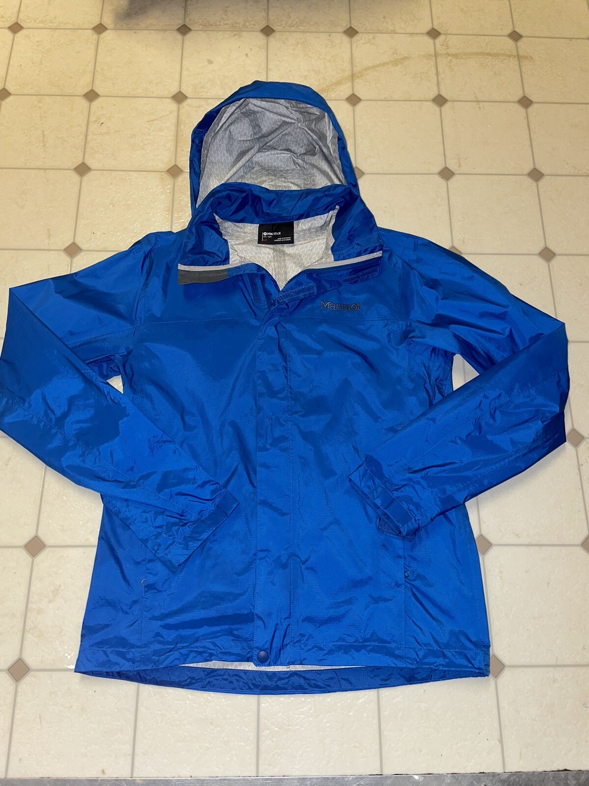 Marmot Windbreaker Jacket Packable Men's Size Small Hooded Hiking Outdoor Coat