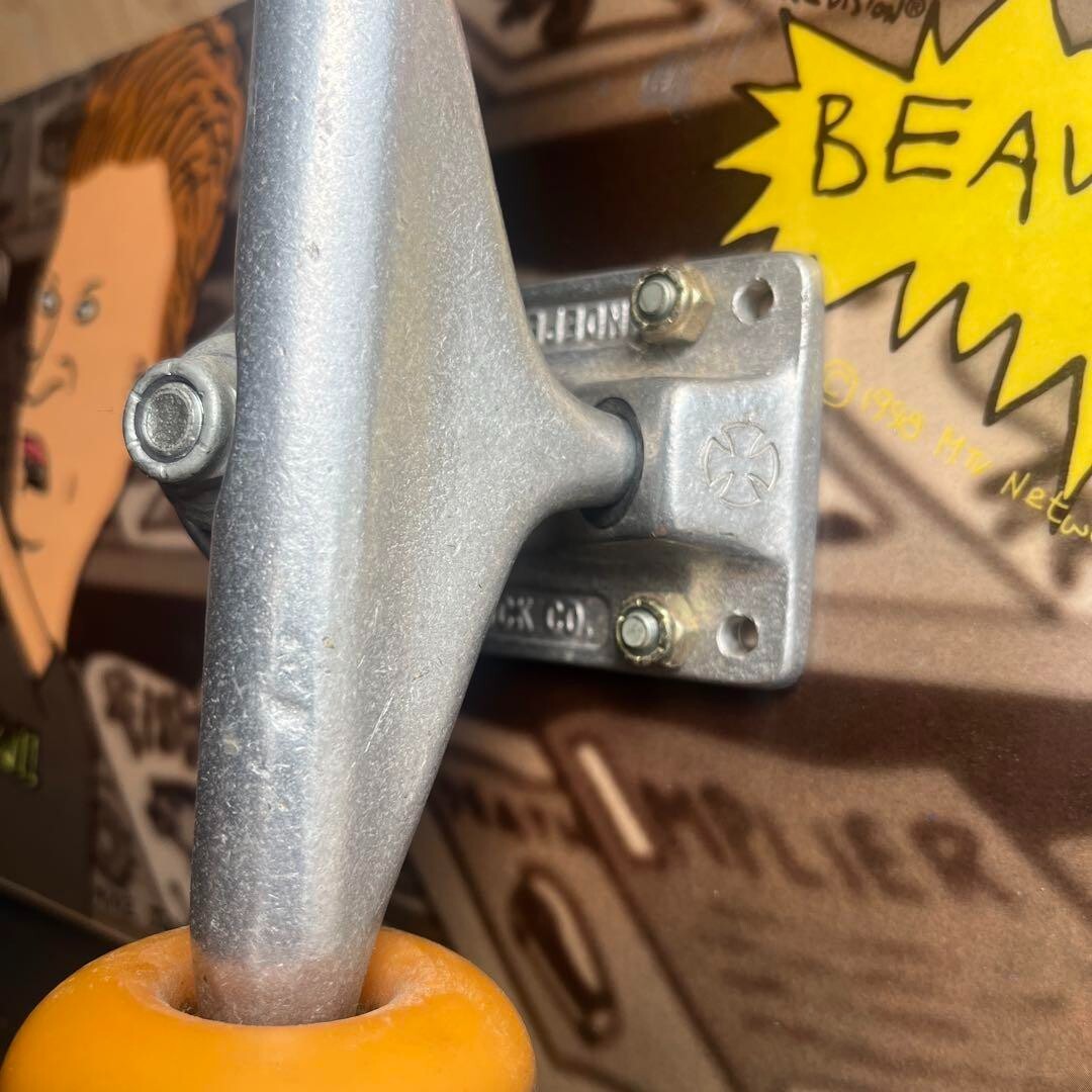 ビーバス&バッドヘッド スケボー ビンテージ サンタクルーズ ビーバス&バッドヘッド スケボー ビンテージ サンタクルーズ