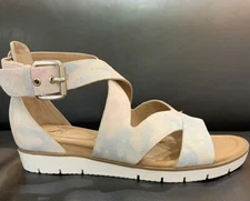 NIB Sofft Women's Mirabelle Sandal in White Multi