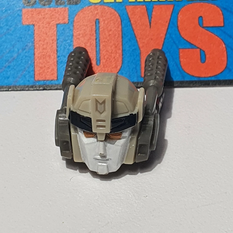 Transformers Energon Prowl HEAD original 2004 2005 figure brown tan body part - Image 4 of 4