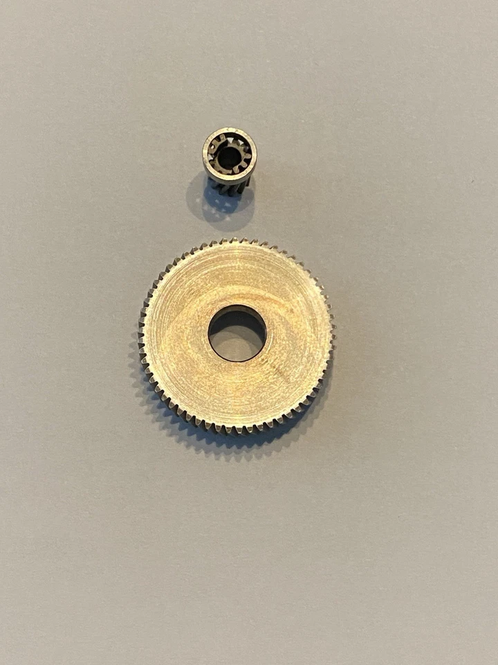 Custom Newell 500 Series Stainless Steel Bridge & Gear Set By PRO Challenger - Image 4 of 4