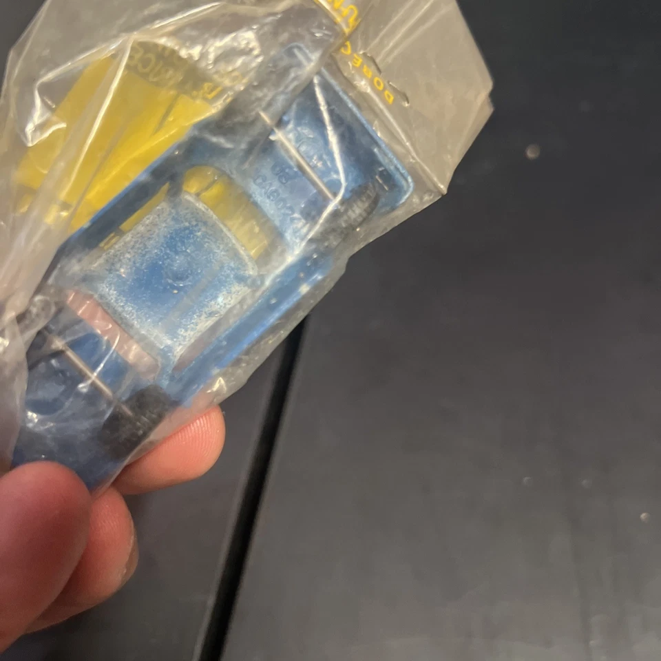 Three Tootsietoy 1957 Plymouths muy buen estado. Excelente juguete Tootsie Foto 3 de 4