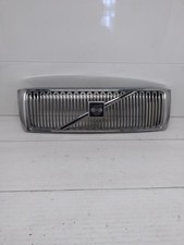 Calandre Volvo 960