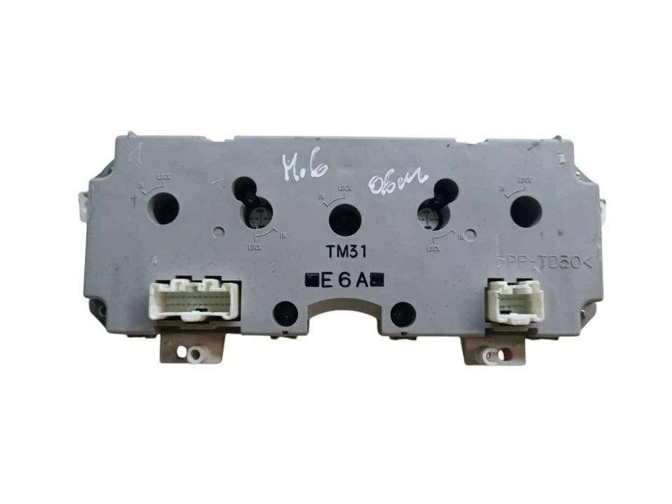 Mazda 6 2006 Climate control unit module TM31 KIM29962 - Image 2 of 2