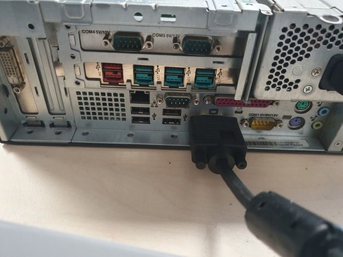 HP Compaq RP5700 SN CZC8238T3T only - 第 7/12 張圖片