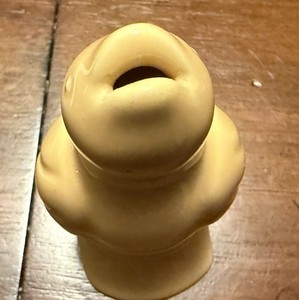 Ceramic Yellow THT Bird Pie Bird 2004