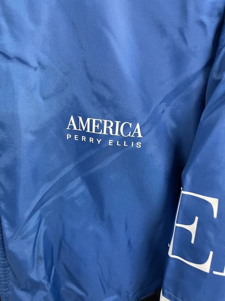 Vtg 90s Perry Ellis AMERICA Puffer Jacket Blue Black White Spellout Mint L - Image 4 of 4