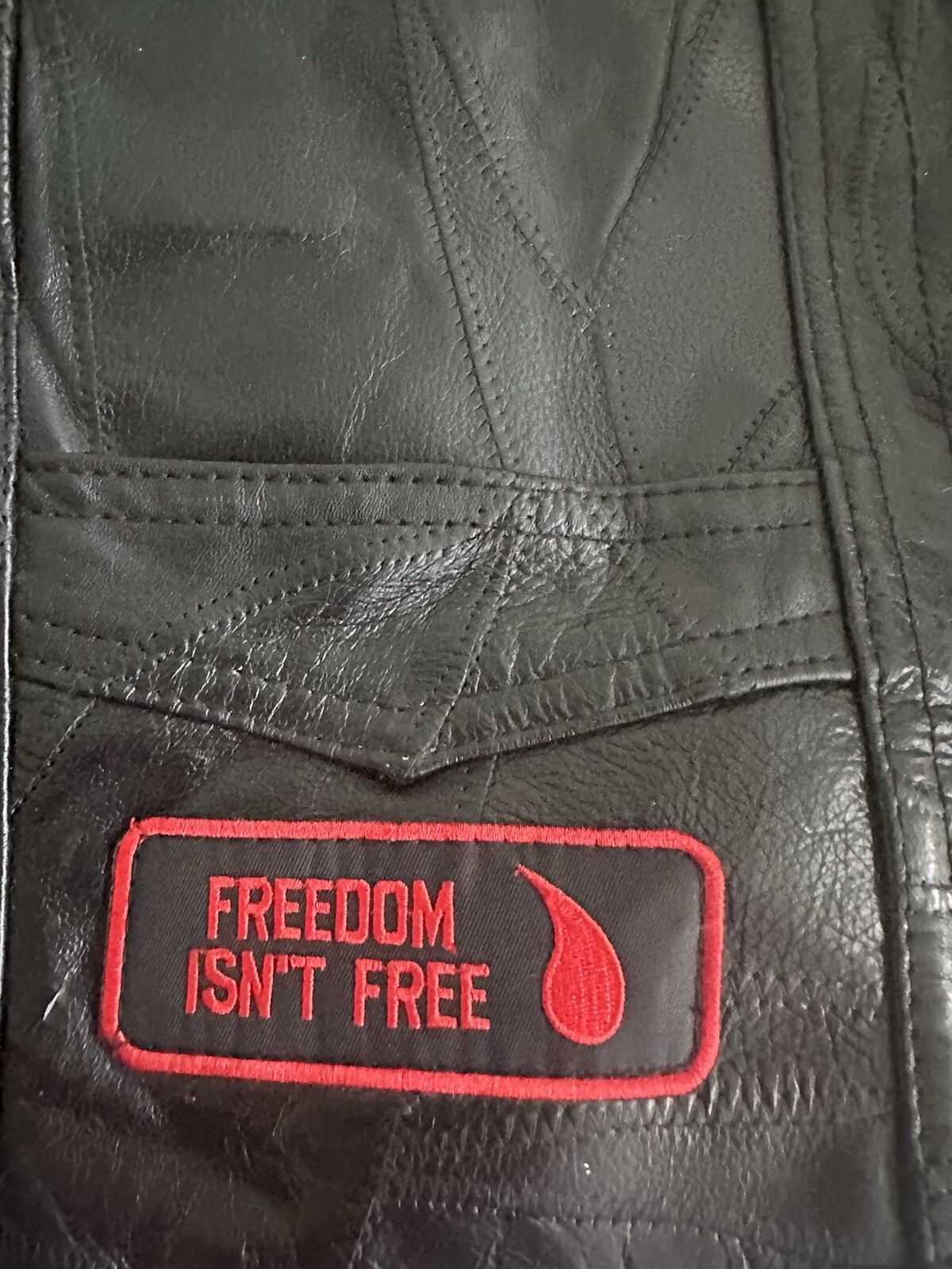 VTG Patchwork Black Leather Motorcycle Biker Vest… - image 22