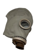 Milit&auml;rische Reproduktion einer sowjetisch-russischen Gasmaske der Gr&ouml;&szlig;e S