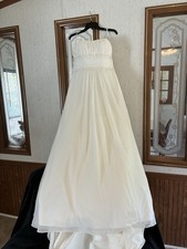David's Bridal Wedding Dress 14W Ivory Chiffon A-Line with Beads Style 9V9743