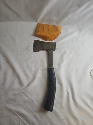 OLD VINTAGE FORGED WORLD FAMOUS HAND AXE HATCHET WOOD SPLITTER OLD TOOL #BK3