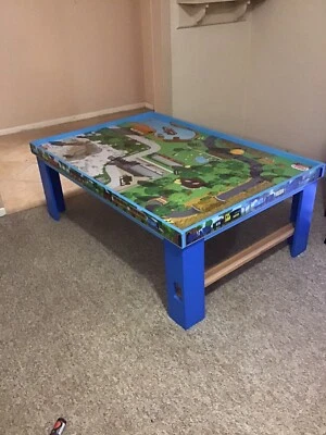 thomas the tank engine play table