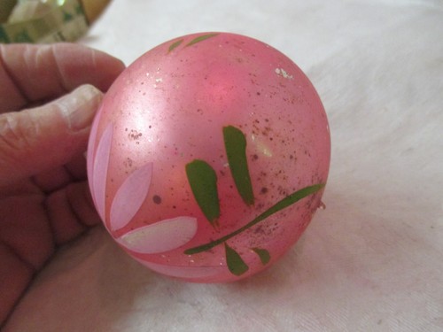 Vintage Mercury glass Christmas Ornament frosted pink #36 - Picture 2 of 3