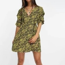 NWT Topshop Womens Bell Sleeve Angel Dress Size 14 Animal Print Yellow Wrap