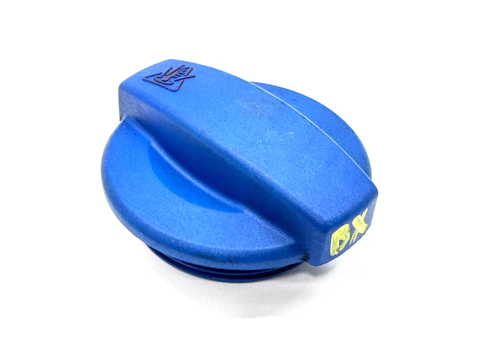 2005–2011 AUDI A6 C6 COOLANT RESERVOIR TANK BOTTLE CAP 8E0121321 OEM - Image 3 of 4