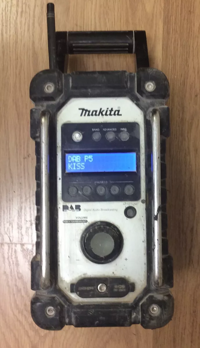 Makita dab+ 2024 radio with battery